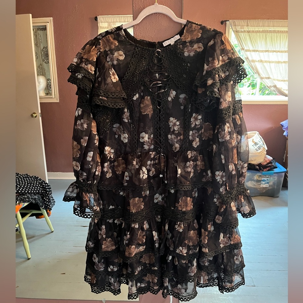 NWT Ivy City ruffle mini dress